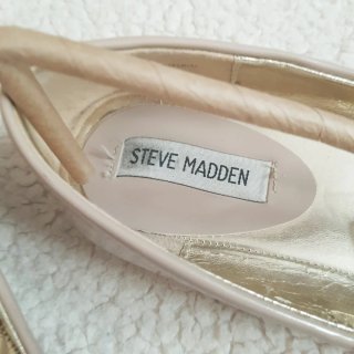 Bailarinas clásicas de charol de Steve Madden 39