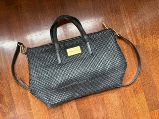 Bolso Bimba y Lola negro tejido