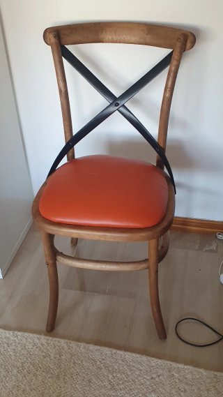 Silla Thonet Crossback acolchada