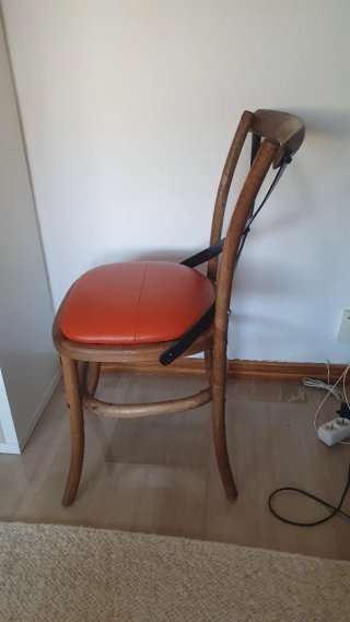 Silla Thonet Crossback acolchada