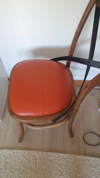 Silla Thonet Crossback acolchada