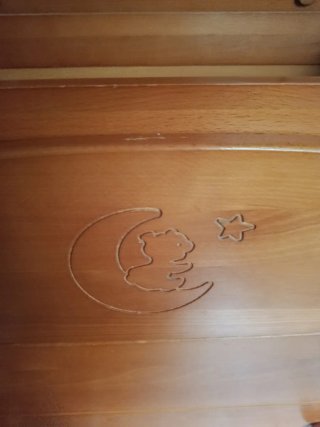 Cómoda infantil de madera con cambiador