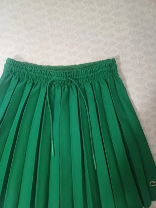 Falda Plisada Lacoste nueva
