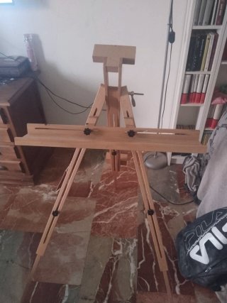Caballete de madera para pintar