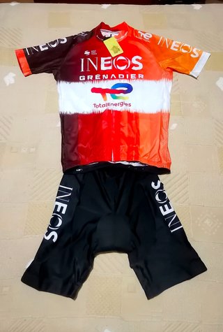 Maillot y Culote Ciclismo UAE Team