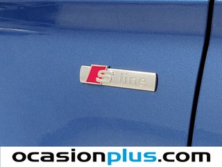 Audi A3 Sedan S line edition 1.6 TDI clean diesel 81 kW (110 CV)