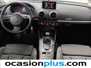 Audi A3 Sedan S line edition 1.6 TDI clean diesel 81 kW (110 CV)