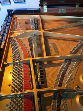 Piano de Cola K. Kawai GS60