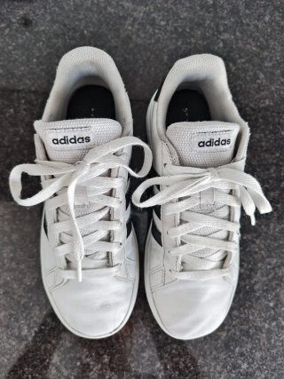 Tenis Adidas Niño Talla 36