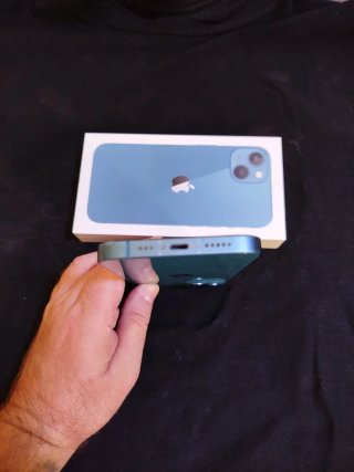 iPhone 13 Azul + Extras