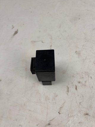 Relé bomba gasolina Yamaha FZ6