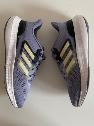 Adidas Ultrabounce Talla 42.5 Morado