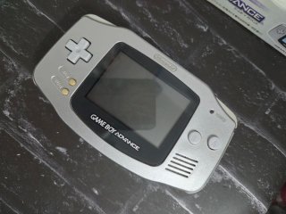 Consola Nintendo GameBoy Advance Plata
