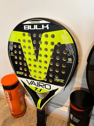 Lote 2 Palas Padel Vairo y Bullpadel + 2 Tubos