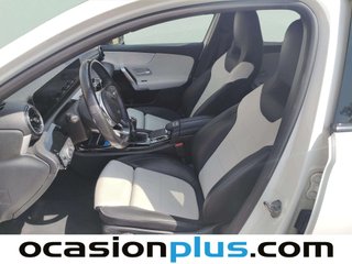 Mercedes-Benz Clase A 180 100 kW (136 CV)