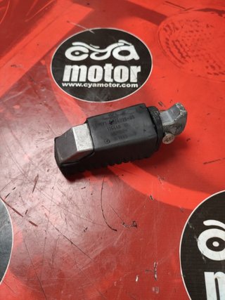 Estribera trasera derecha para BMW F700GS 46717705654