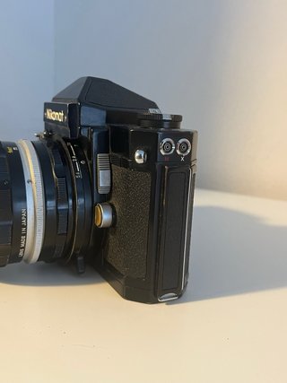 Cámara Analógica Nikomat FTN 35mm + Objetivo NIKKO
