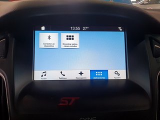 Ford Focus STline, Carplay, Navi, 6 vel, cámara..