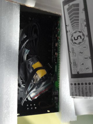 Thermaltake Commander FT Control Ventilador Táctil