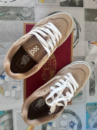 Zapatillas Vans Beige Talla 41 NUEVAS