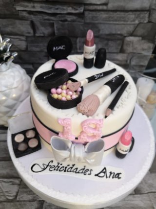 Servicio Diseño y Elaboración de tartas personaliz