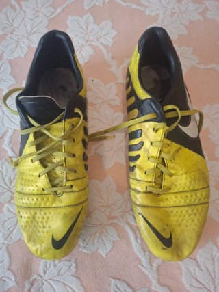 Botas de fútbol Nike CTR360 Amarillas/Negras