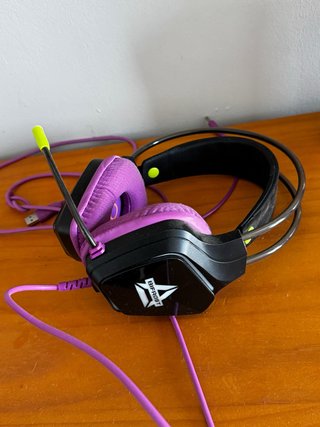 Cascos Gaming BIFROST con LED