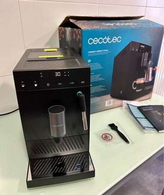 NUEVA!! Cafetera Cecotec Cremmaet Compact Steam