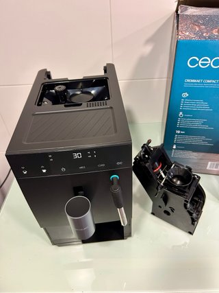 NUEVA!! Cafetera Cecotec Cremmaet Compact Steam