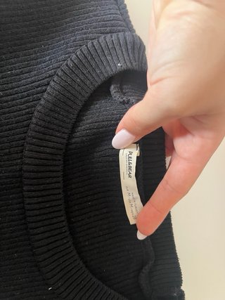 Top Pull&Bear negro tejido sin mangas