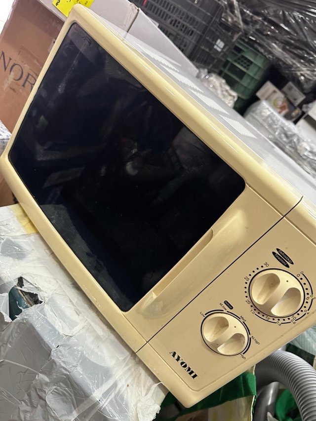 Microondas AYOMI