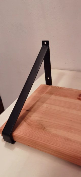 Estantería madera y metal negra