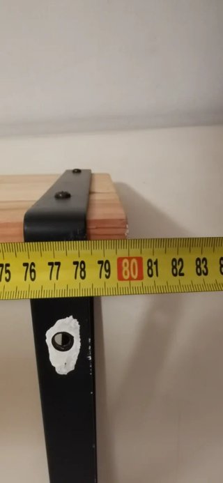 Estantería madera y metal negra