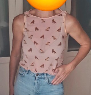 Camiseta sin mangas con estampado de zorros