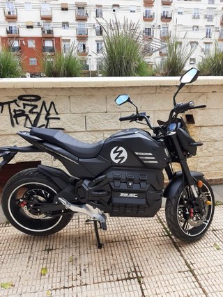 Moto Eléctrica Zitmuv Z Odin (equiv. 125cc)