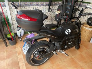 Moto Eléctrica Zitmuv Z Odin (equiv. 125cc)
