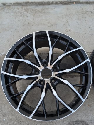 Llantas NEO S290LP 19 BMW 698M + 2 Neumáticos RFT
