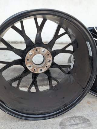 Llantas NEO S290LP 19 BMW 698M + 2 Neumáticos RFT
