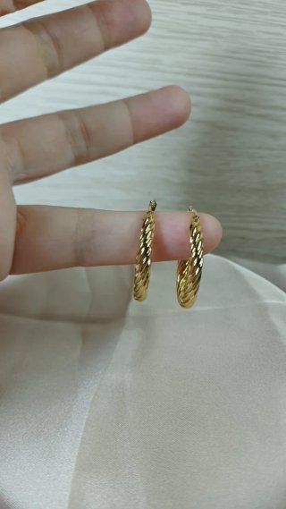 Pendientes Aro Retorcido Chapado Oro 18k