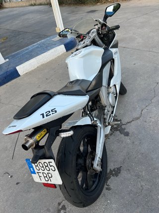 Derbi GPR 125 2T Blanca