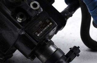 Bomba inyectora opel 55571005 insignia 2.0 131489