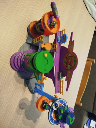 Superthings Kazoom Lab Battle
