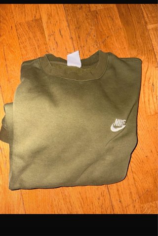 Sudadera Nike Verde Oliva