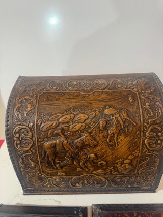 Conjunto Escritorio Cuero Repujado Antiguo