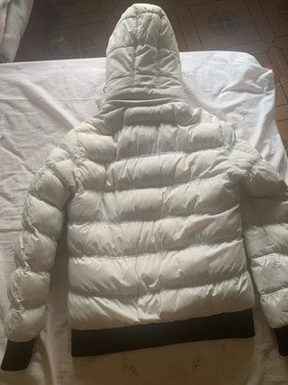 Chaqueta acolchada con capucha