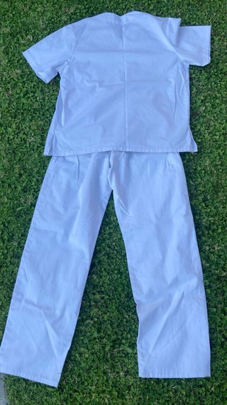 Ropa Prácticas Fisioterapeuta URJC