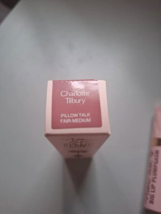 Pintalabios Charlotte Tilbury Gloss Voluminizador