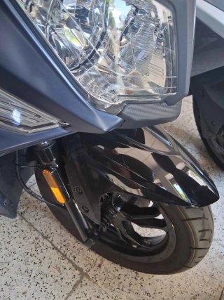 SYM 50cc Scooter Negra/Gris