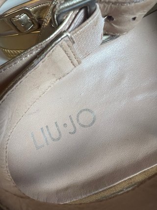 Sandalias doradas Liu Jo Patty talla 39