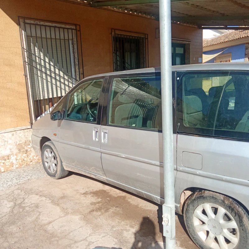 Peugeot 806 1999 - foto 1